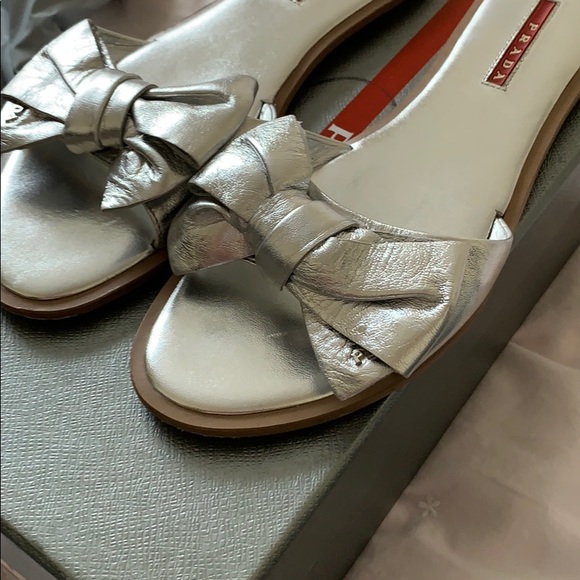 Prada bow slide sandals! - Picture 2 of 7